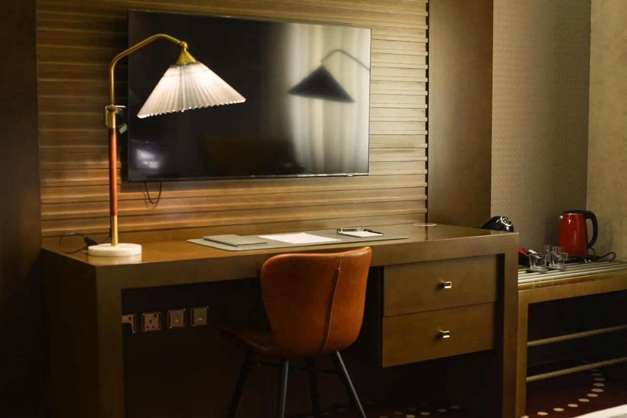 Redwaves Hotel فندق ريدويفز Jeddah