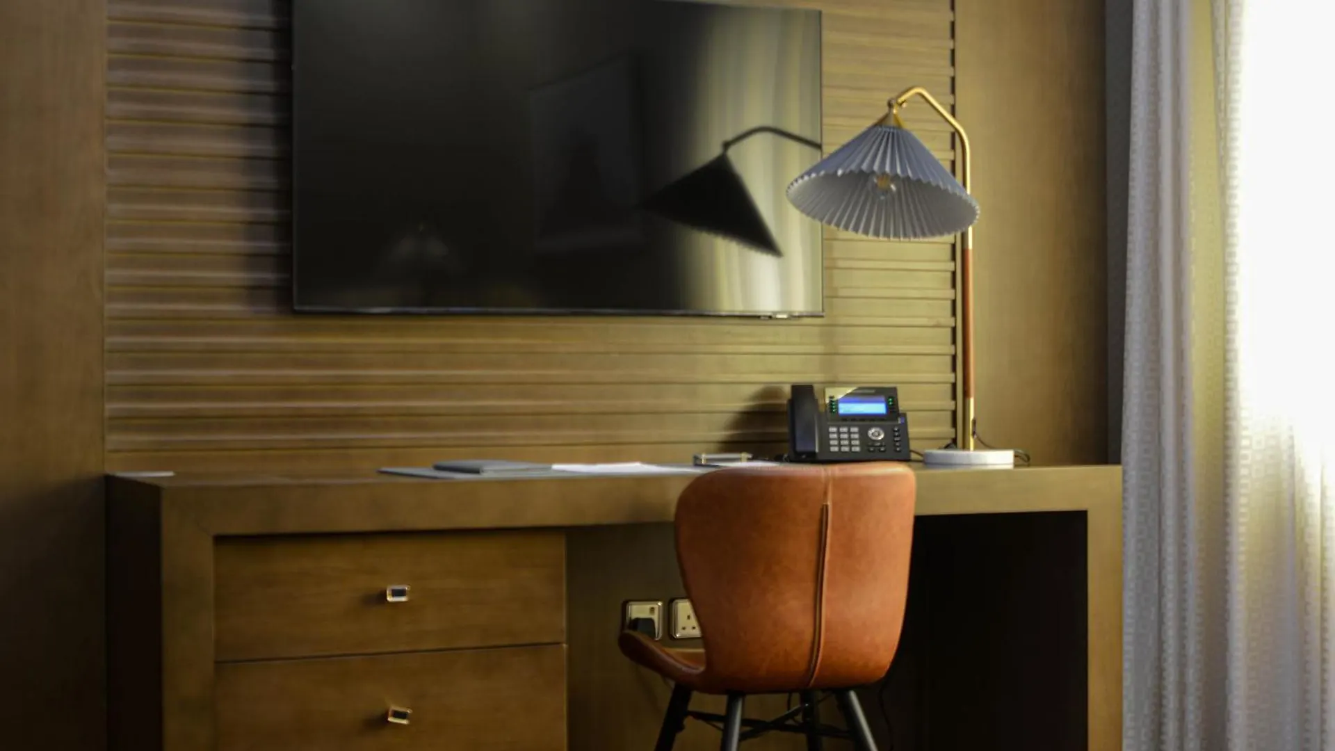 Redwaves Hotel فندق ريدويفز Jeddah
